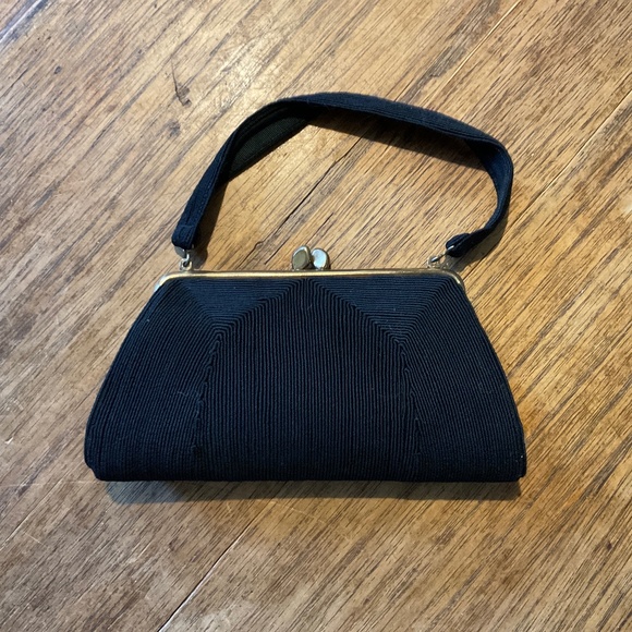 Peck & Peck Handbags - Vintage Peck & Peck Fifth Avenue New York